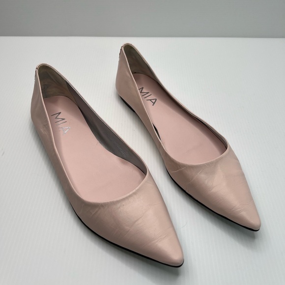 MIA Pink Pointed Ballet Flat Size 8 - Picture 2 of 9